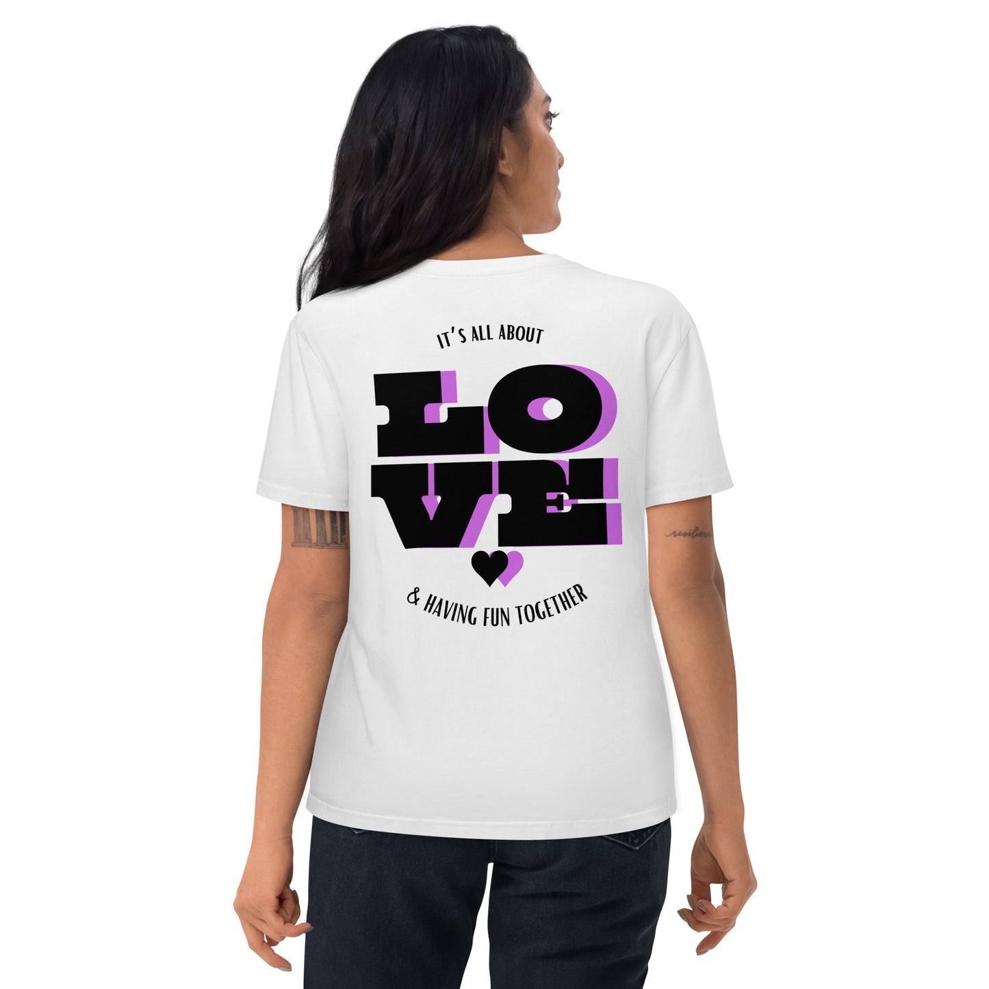 "It's All About Love" Unisex-Bio-Baumwoll-T-Shirt